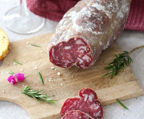 image jesus saucisson lyonnais artisanal en vente sur la maison du jambon de bayonne