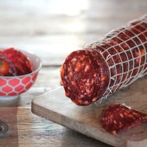 image de chorizo fort gros idéal pour traiteur IGP Porc du Sud-Ouest