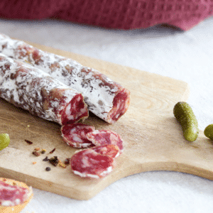 photo de saucisse sèche à la truffe